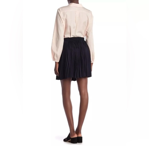 NWT Vince Navy Blue Mini Skater Flounce Skirt with Pleats XS - Picture 3 of 9